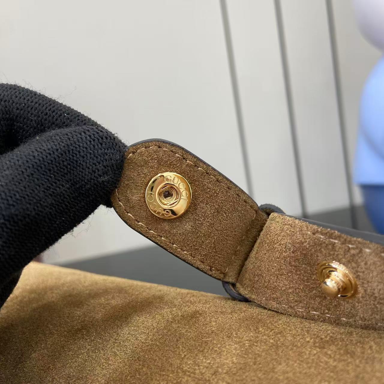 Gucci Horsebit 1955 Aura Small Shoulder Bag - DesignerGu