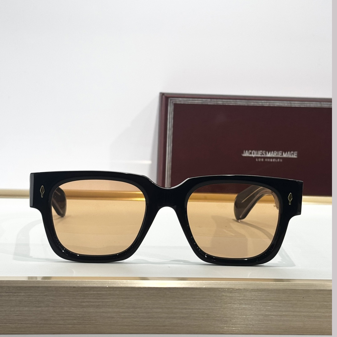 Jacquemus ENZO Sunglasses - DesignerGu