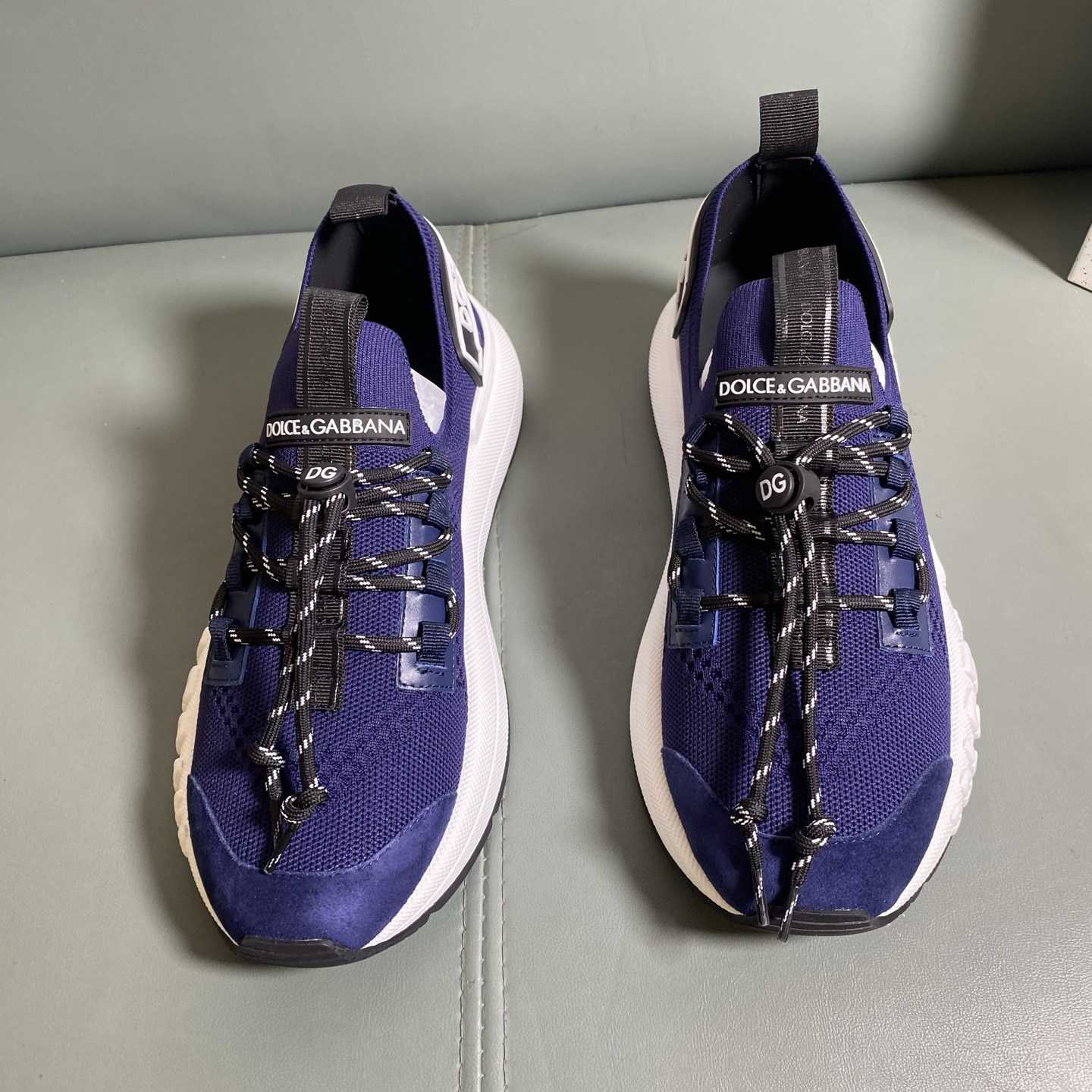 Dolce & Gabbana Lace-up Sneakers - DesignerGu