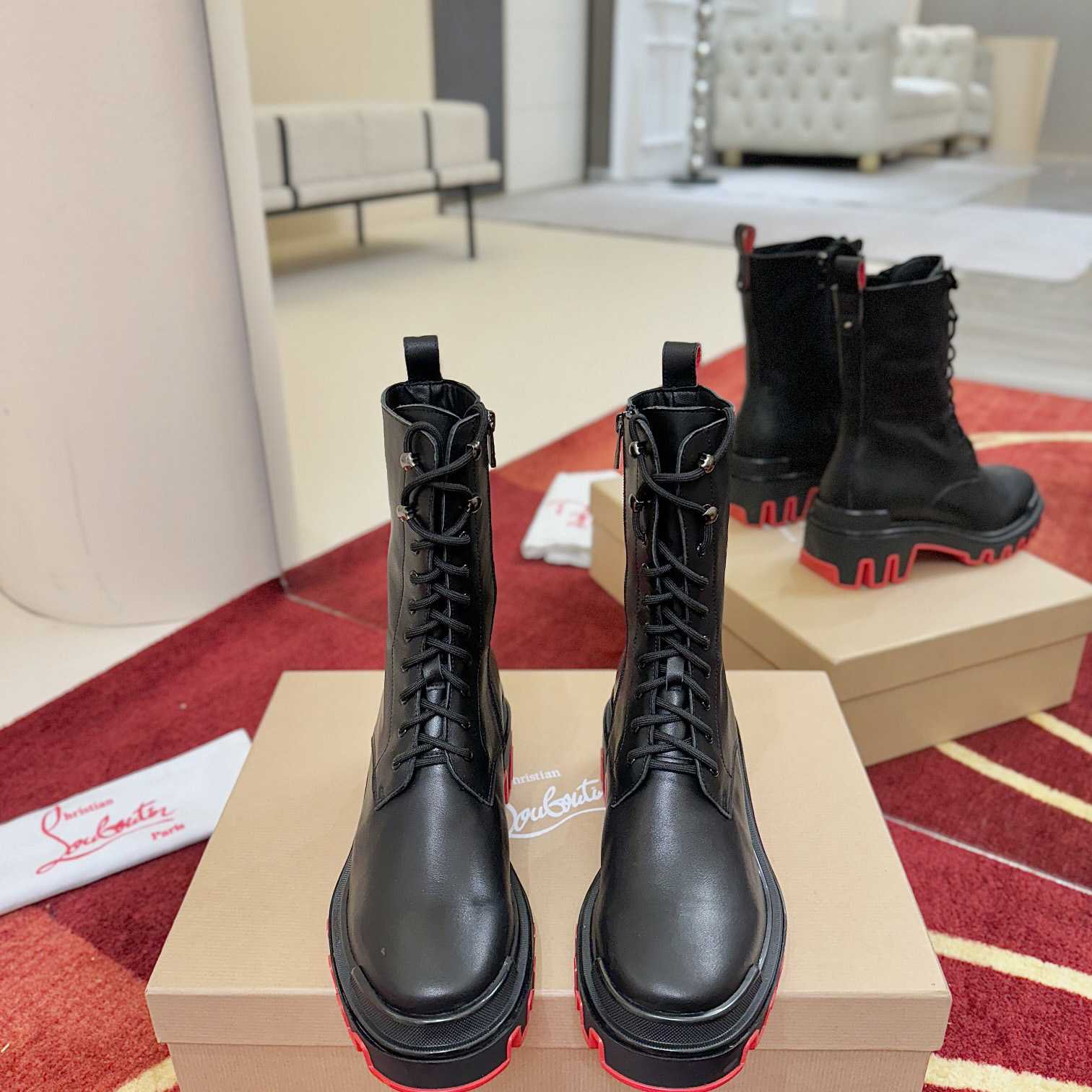Christian Louboutin Dune Trott Alta Low Boots - DesignerGu