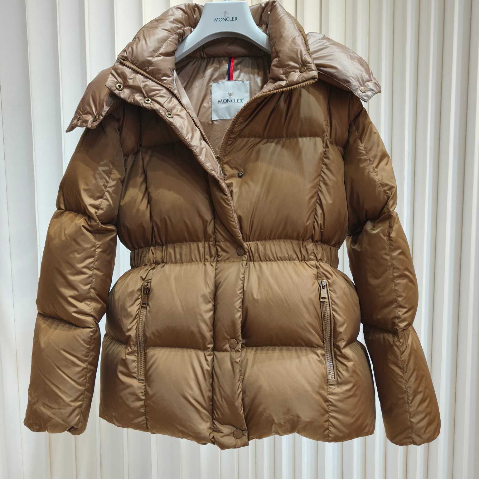 Moncler Agneux Square-Quilted Hooded Short Down Jacket - DesignerGu