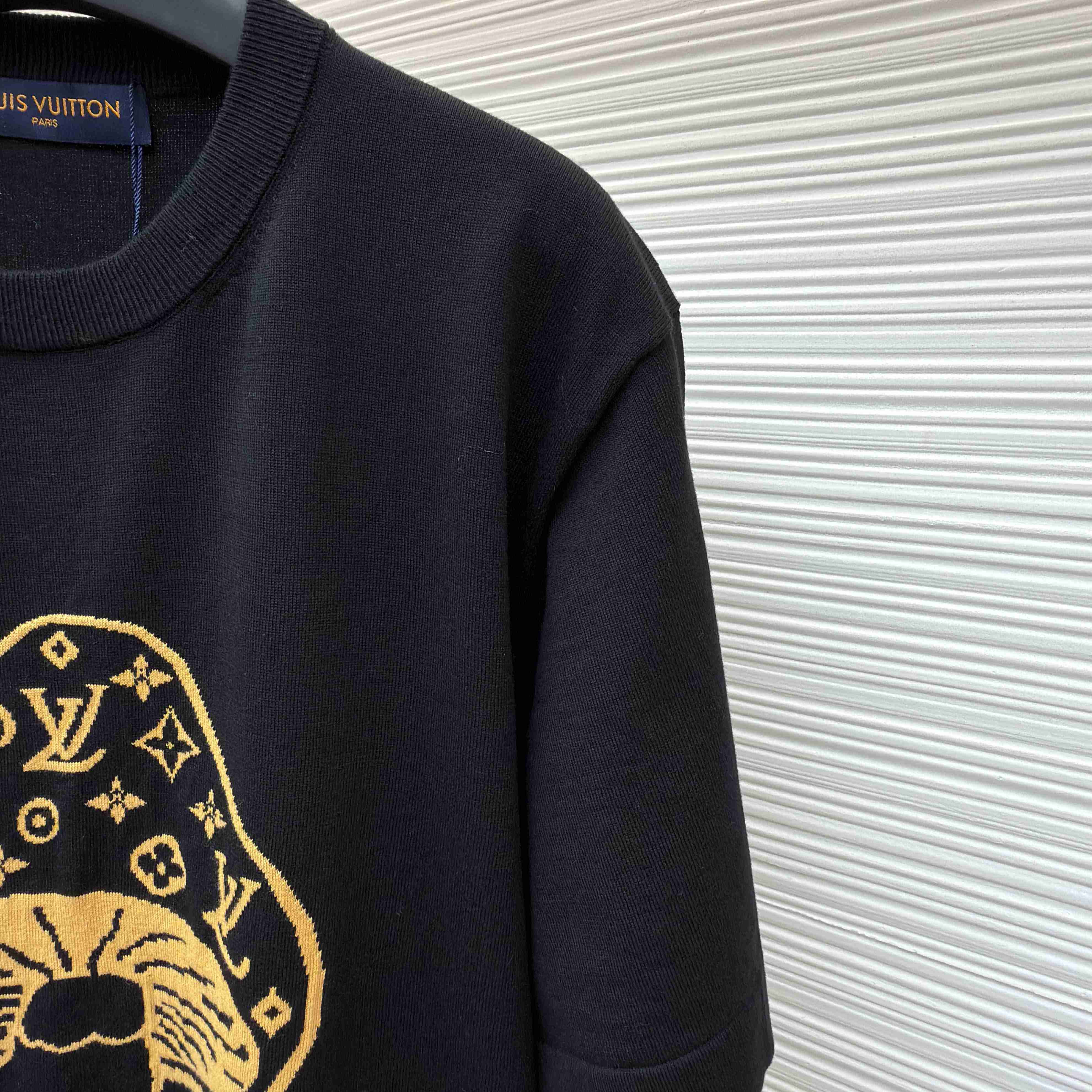 Louis Vuitton Short-Sleeved Intarsia Crewneck   1AJBUZ - DesignerGu