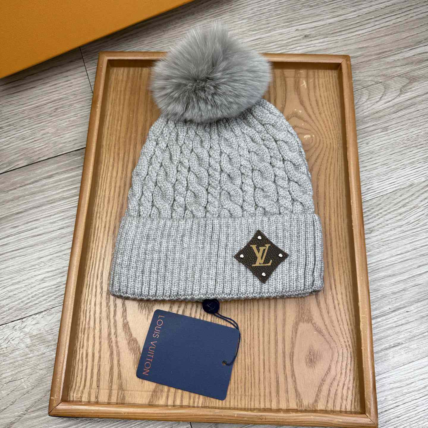 Louis Vuitton Beanie  - DesignerGu