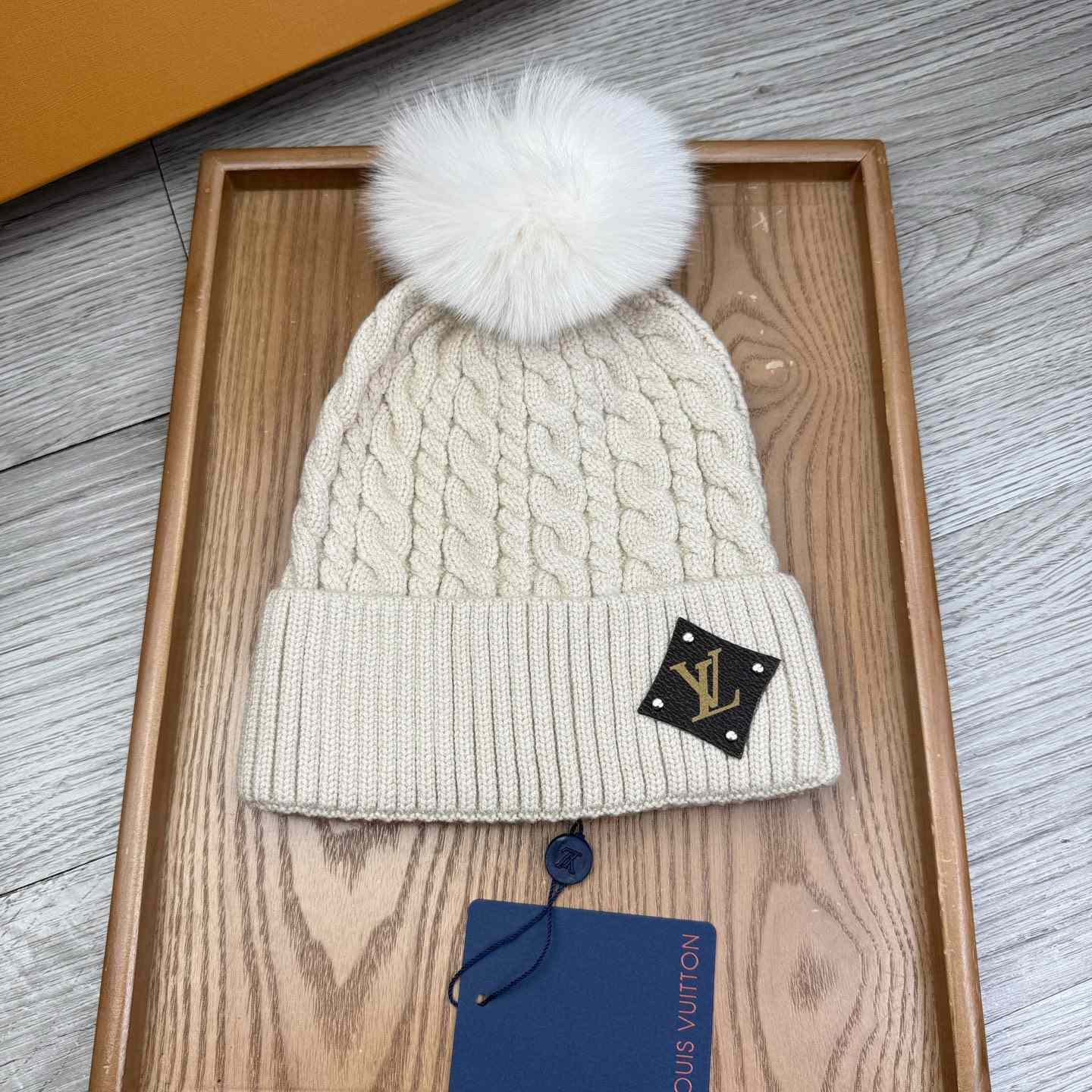 Louis Vuitton Beanie  - DesignerGu