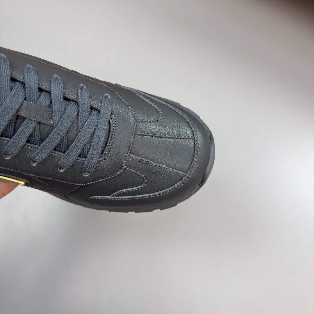 Prada Prax 2.0 Sneakers - DesignerGu