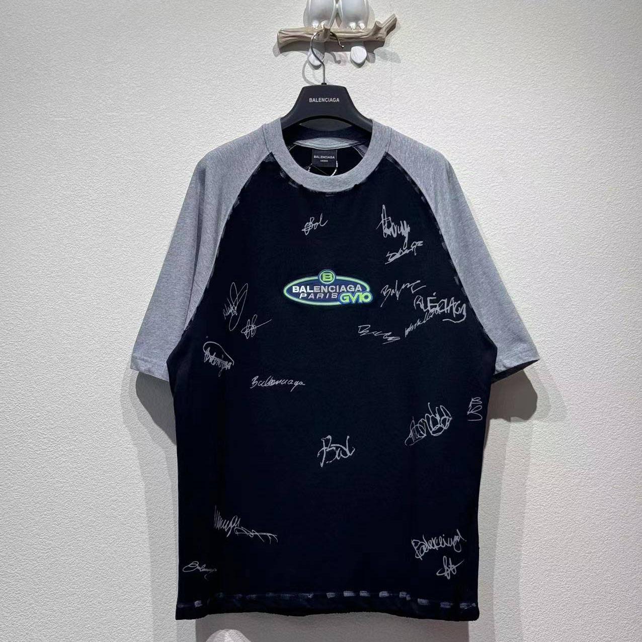 Balenciaga Banana Raglan Oversized T-Shirt In Faded Black Dry Jersey Balenciaga Banana Raglan Oversized T-Shirt In Faded Black Dry Jersey - DesignerGu