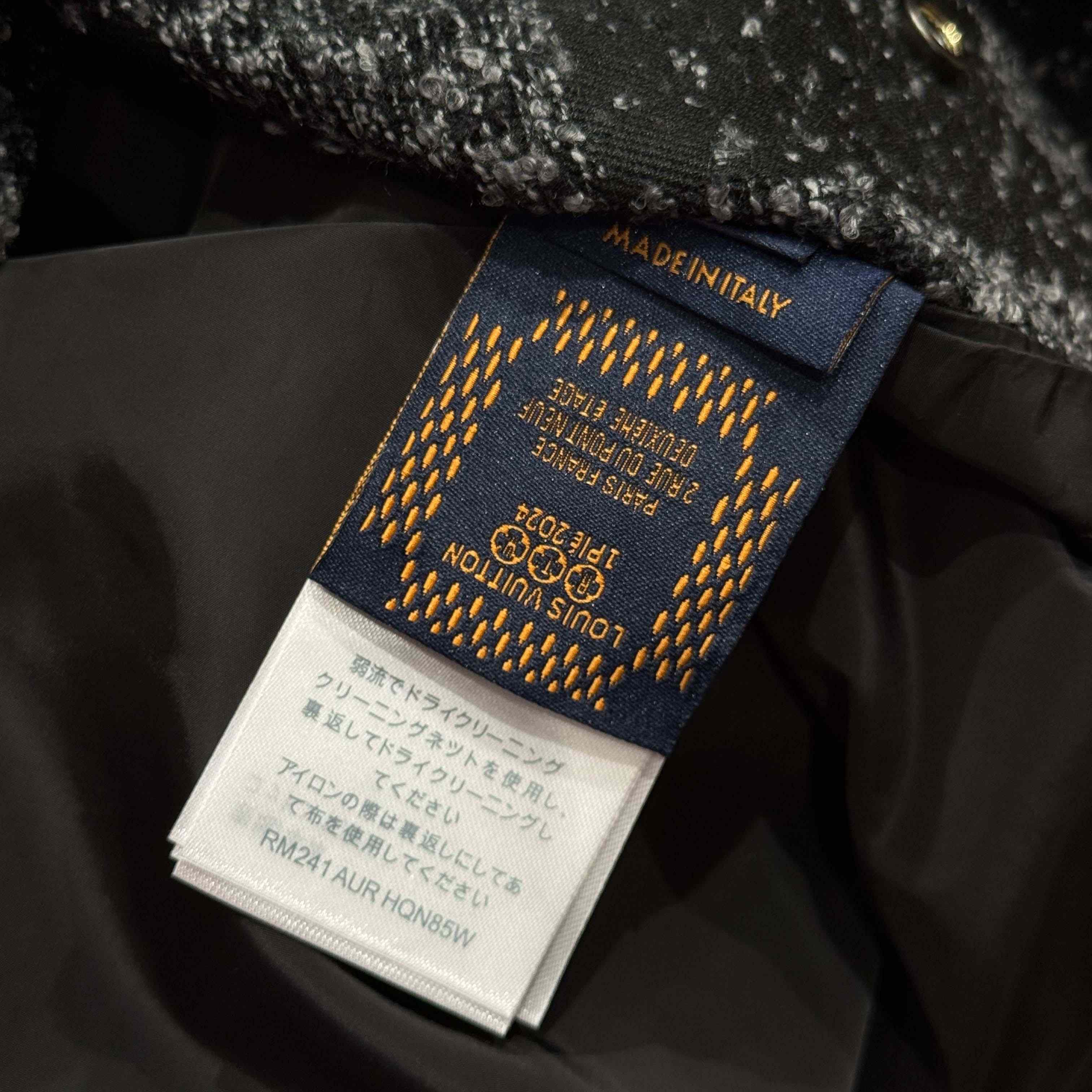 Louis Vuitton Mix Leather Varsity Blouson   1AHBV6 - DesignerGu