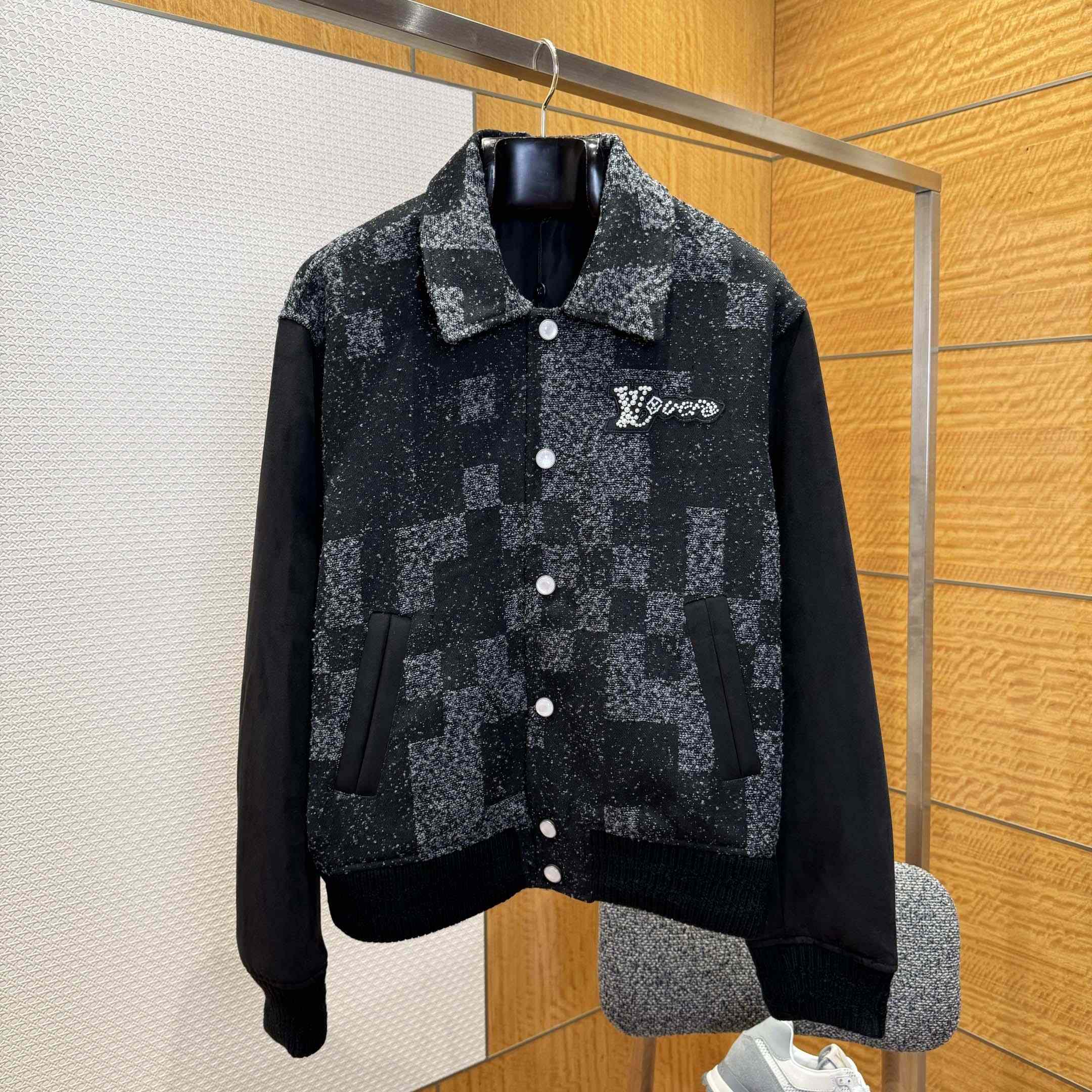 Louis Vuitton Mix Leather Varsity Blouson   1AHBV6 Louis Vuitton Mix Leather Varsity Blouson   1AHBV6 - DesignerGu