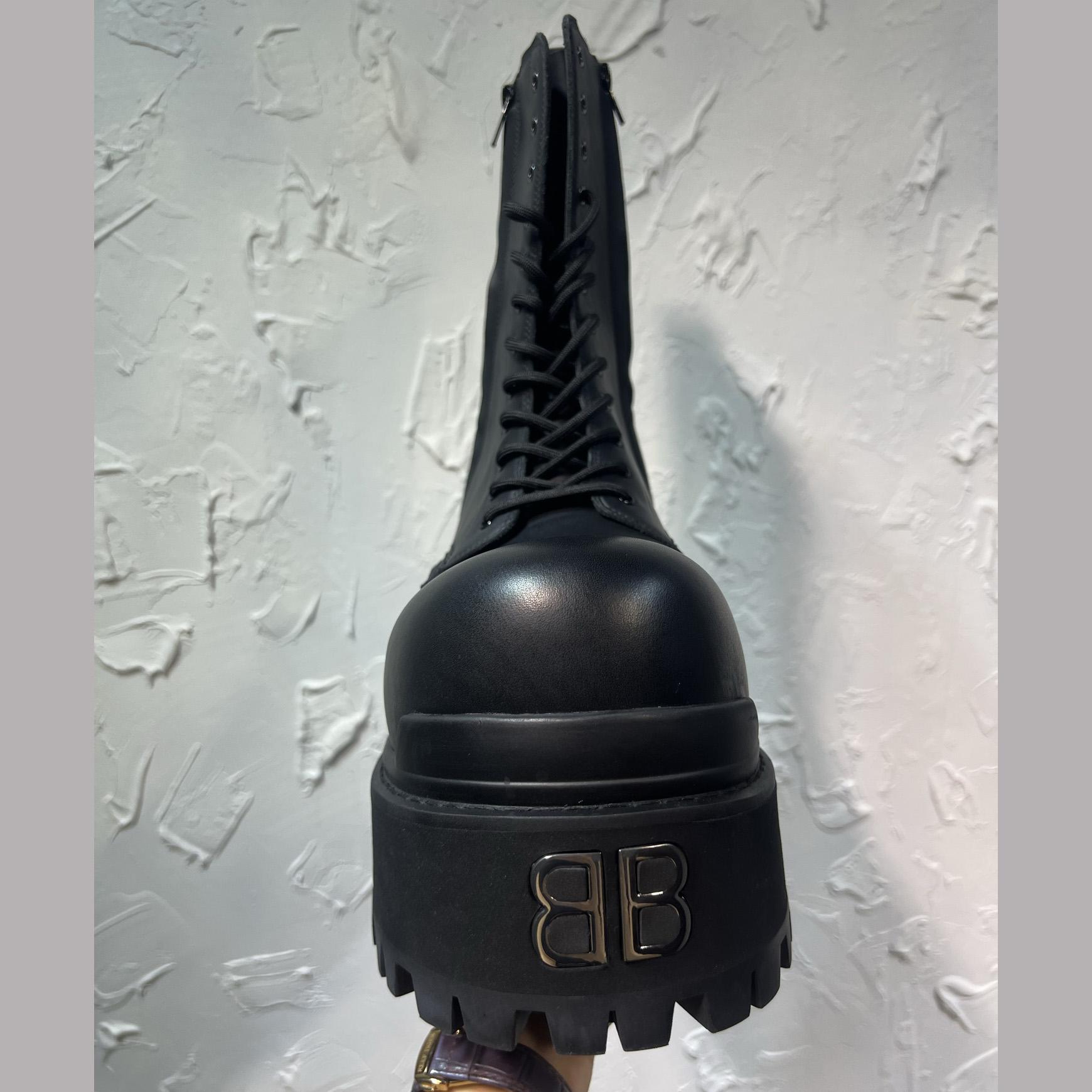 Balenciaga Strike Platform Bootie In Black - DesignerGu