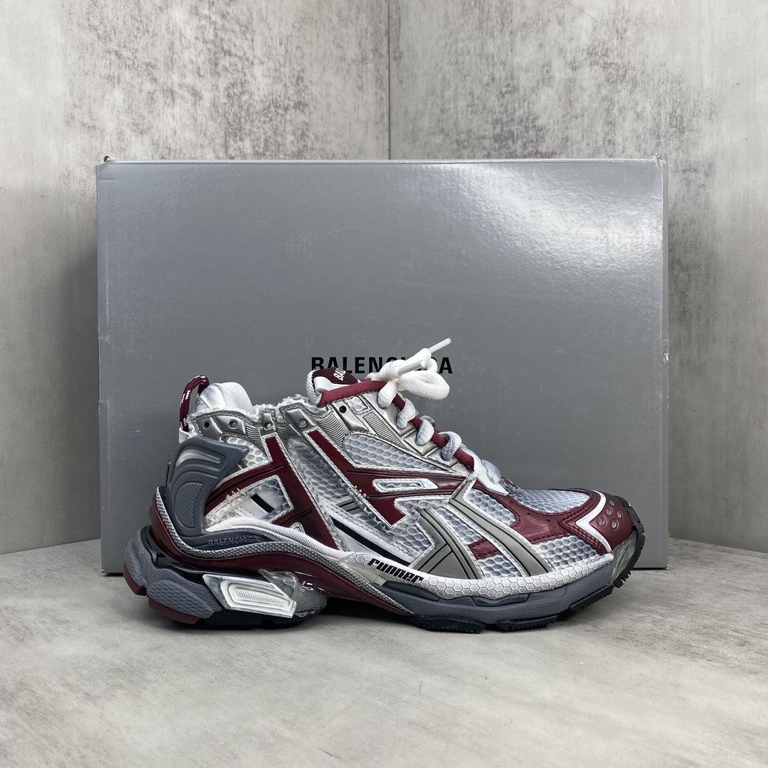 Balenciaga Runner Sneakers - DesignerGu