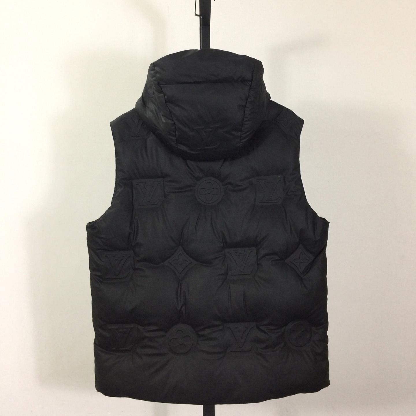 Louis Vuitton Monogram Gilet - DesignerGu