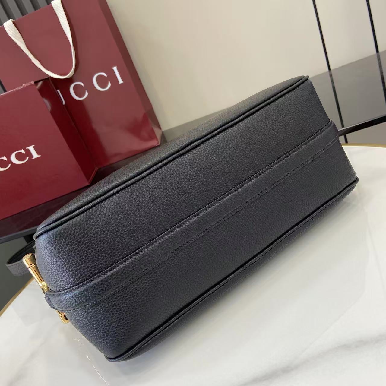 Gucci Half Horsebit Medium Shoulder Bag - DesignerGu