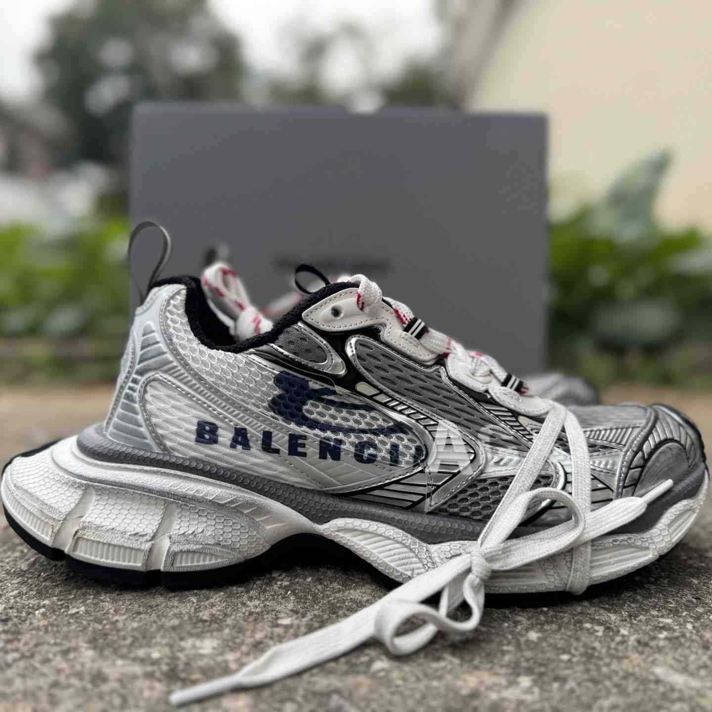 Balenciaga 3XL Mesh “Grey” Distressed Low-Top Dad Sneakers 840090 W3XSG 9239 - DesignerGu