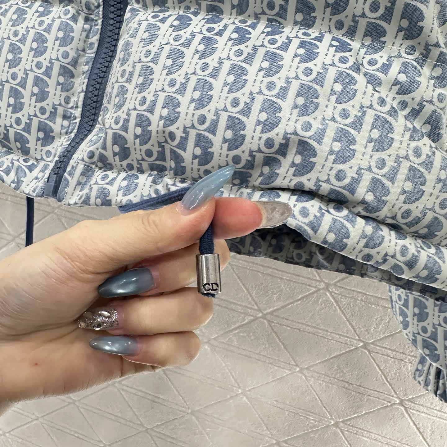 Dior DiorAlps Cropped Puffer Jacket with Hood  - DesignerGu