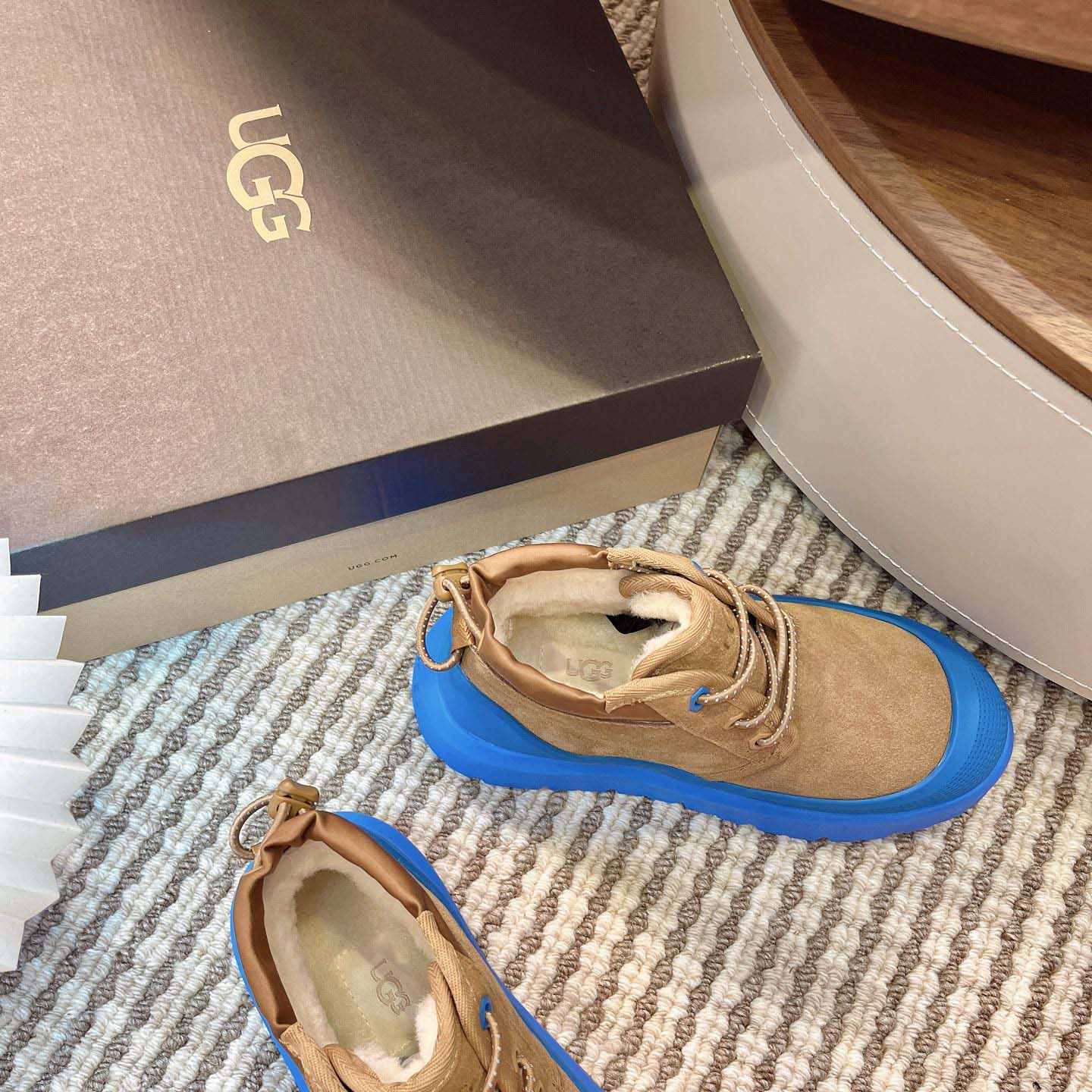 UGG Neumel Weather Hybrid Chukka - DesignerGu