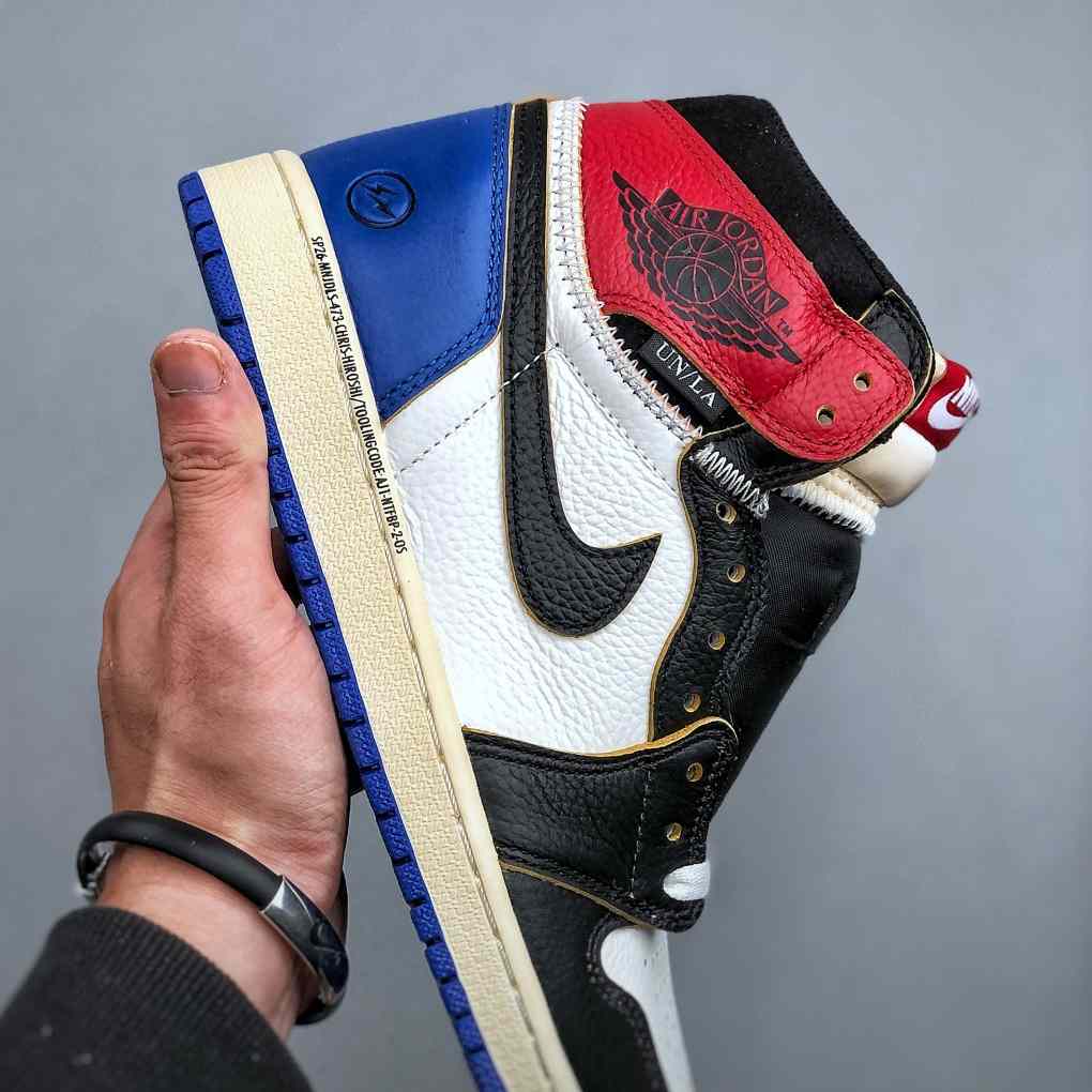 Union LA x Fragment Design x Air Jordan 1 High OG “Black White Blue” IO7847-002 - DesignerGu
