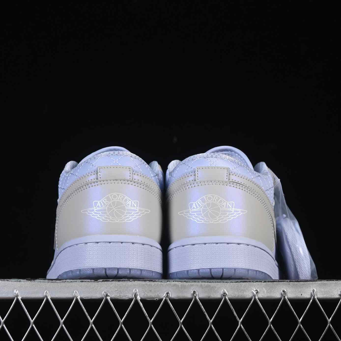  Air Jordan 1 Low “Royal Plaid” – IM5129-010  - DesignerGu