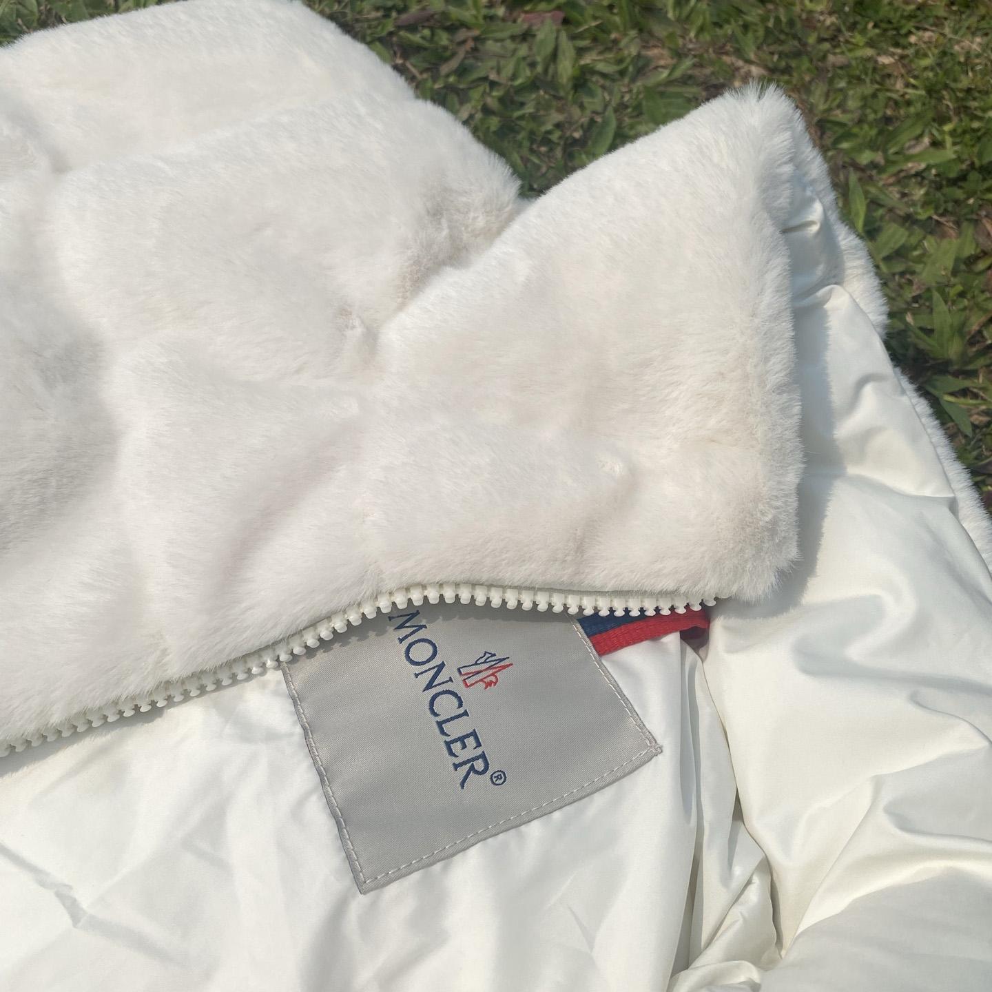 Moncler Arques Fleece-texture Gilet - DesignerGu