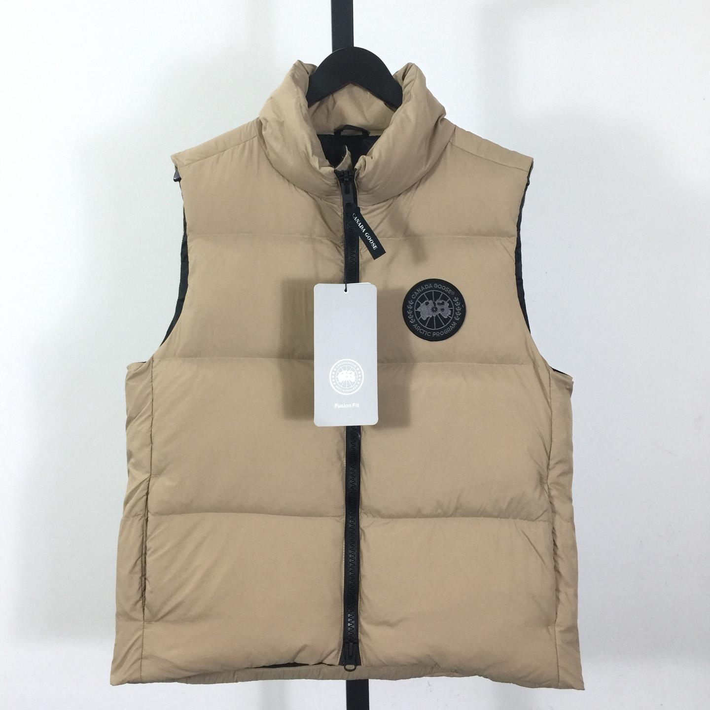 Canada Goose Lawrence Puffer Vest Black Label - DesignerGu