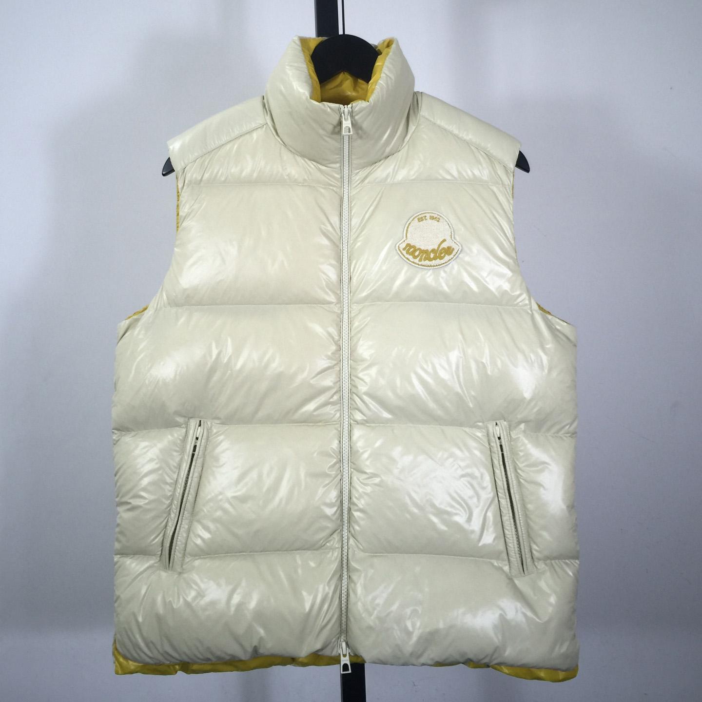 Moncler Lipsi Down Vest - DesignerGu