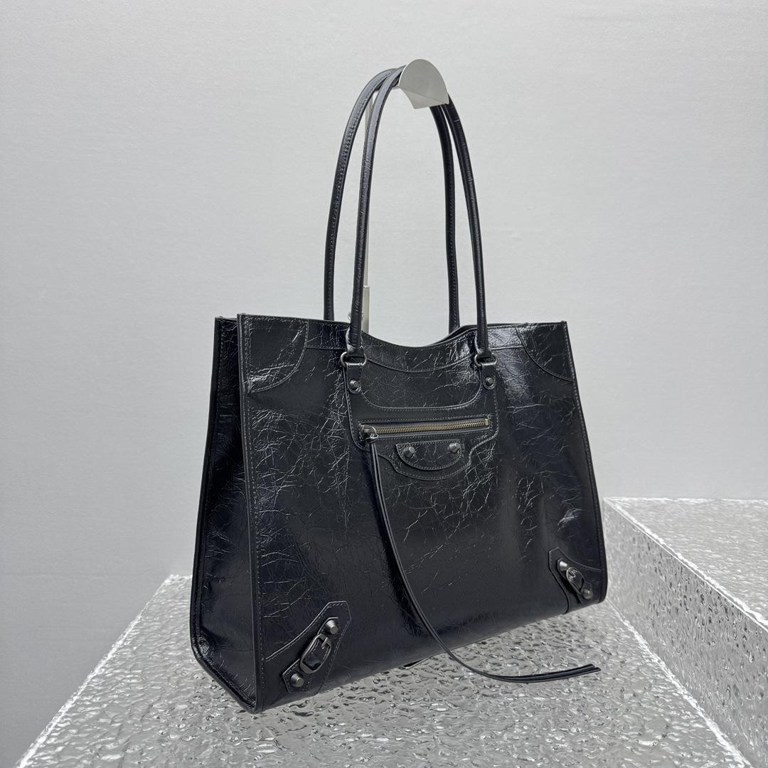 Balenciaga Le City Tote Bag Medium In Black - DesignerGu