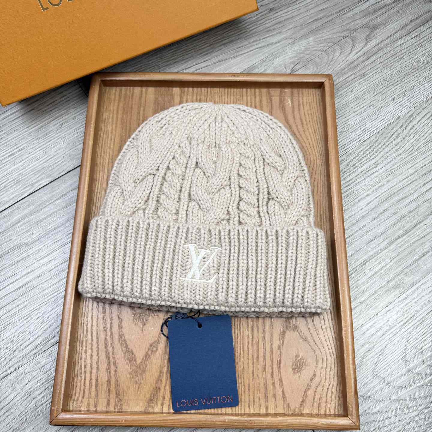 Louis Vuitton Beanie    - DesignerGu
