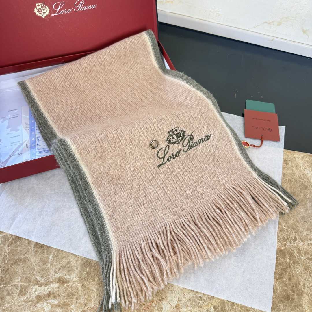 Loro Piana Scarf - DesignerGu