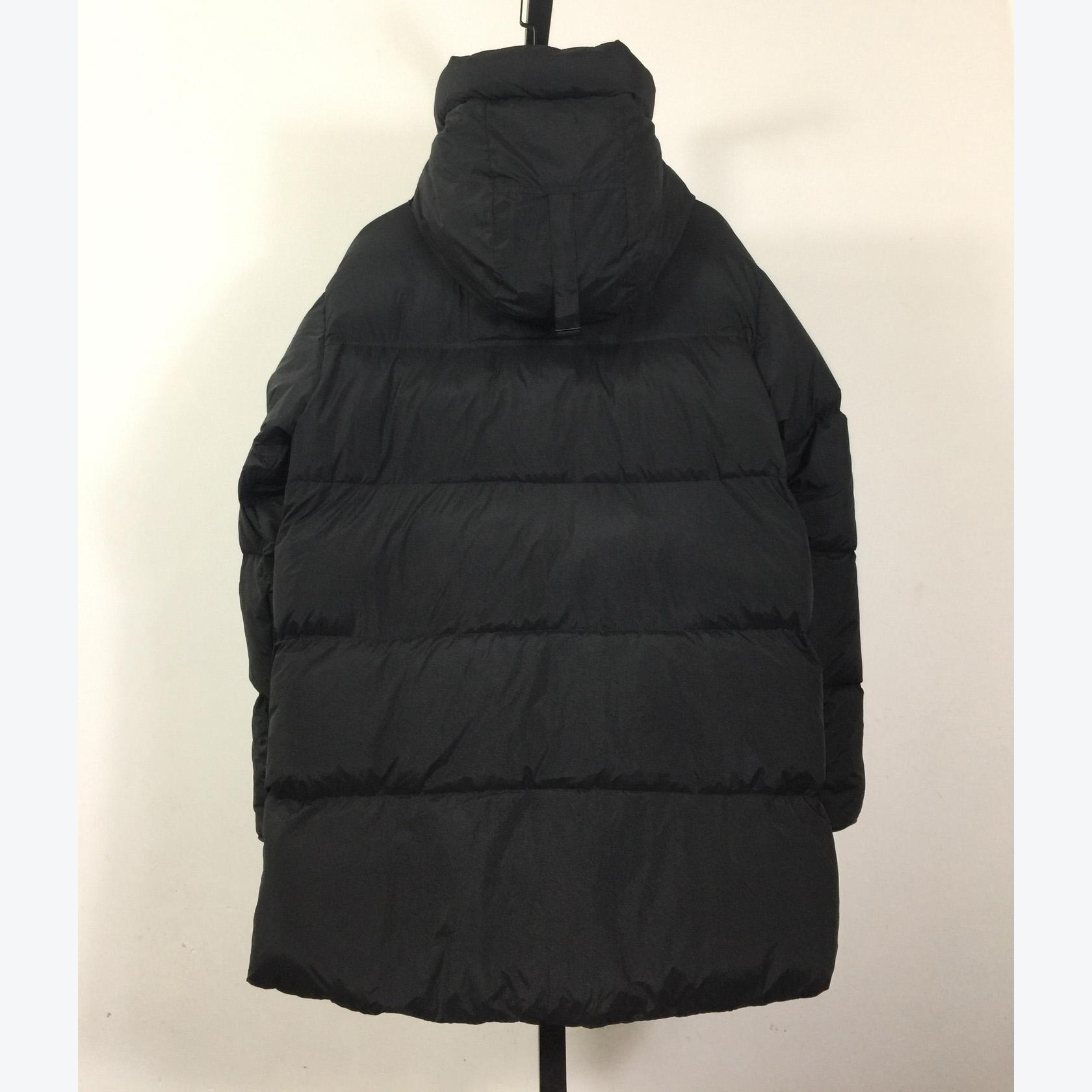 Canada Goose Long Down Jacket - DesignerGu