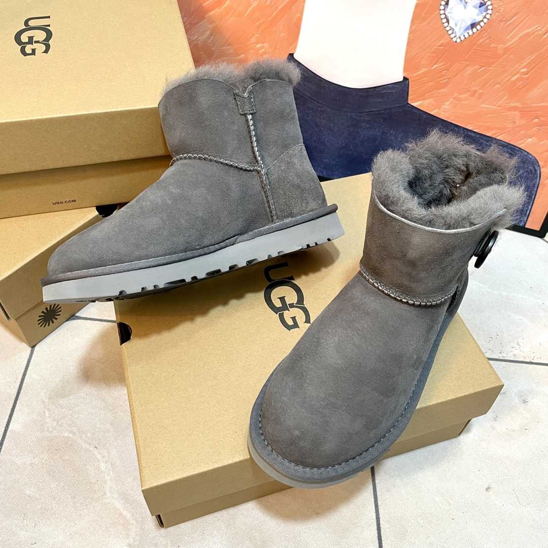 Ugg Boots - DesignerGu