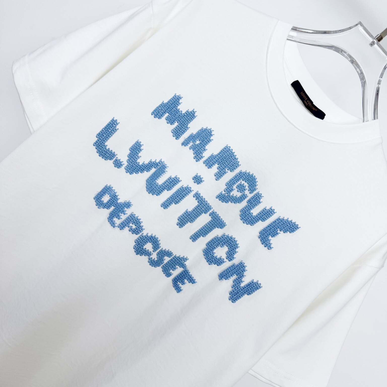 Louis Vuitton Embroidered Signature T-Shirt   1AIKD9 - DesignerGu