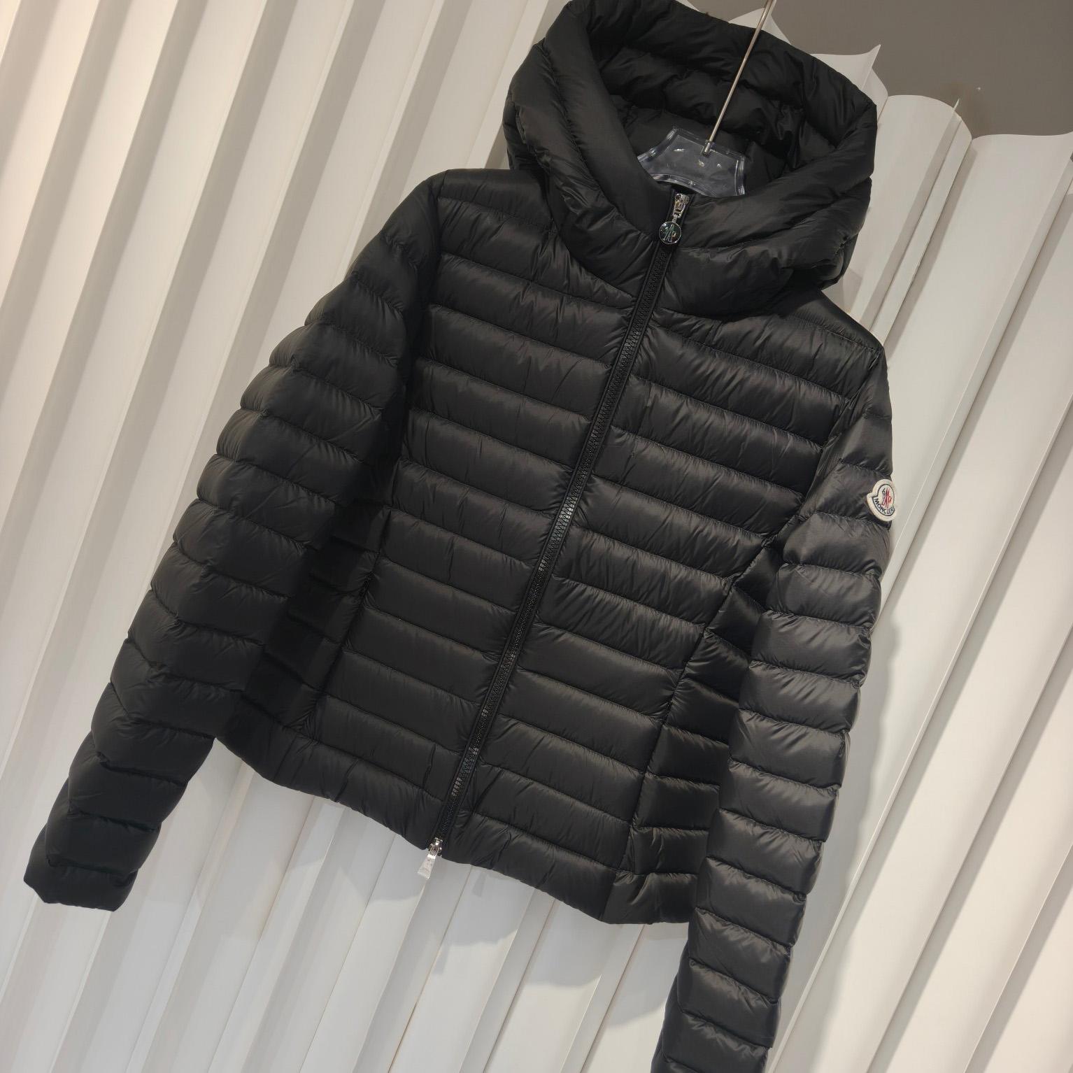 Moncler Ige Hooded Short Down Jacket - DesignerGu