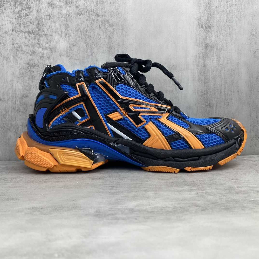 Balenciaga Runner Sneakers - DesignerGu