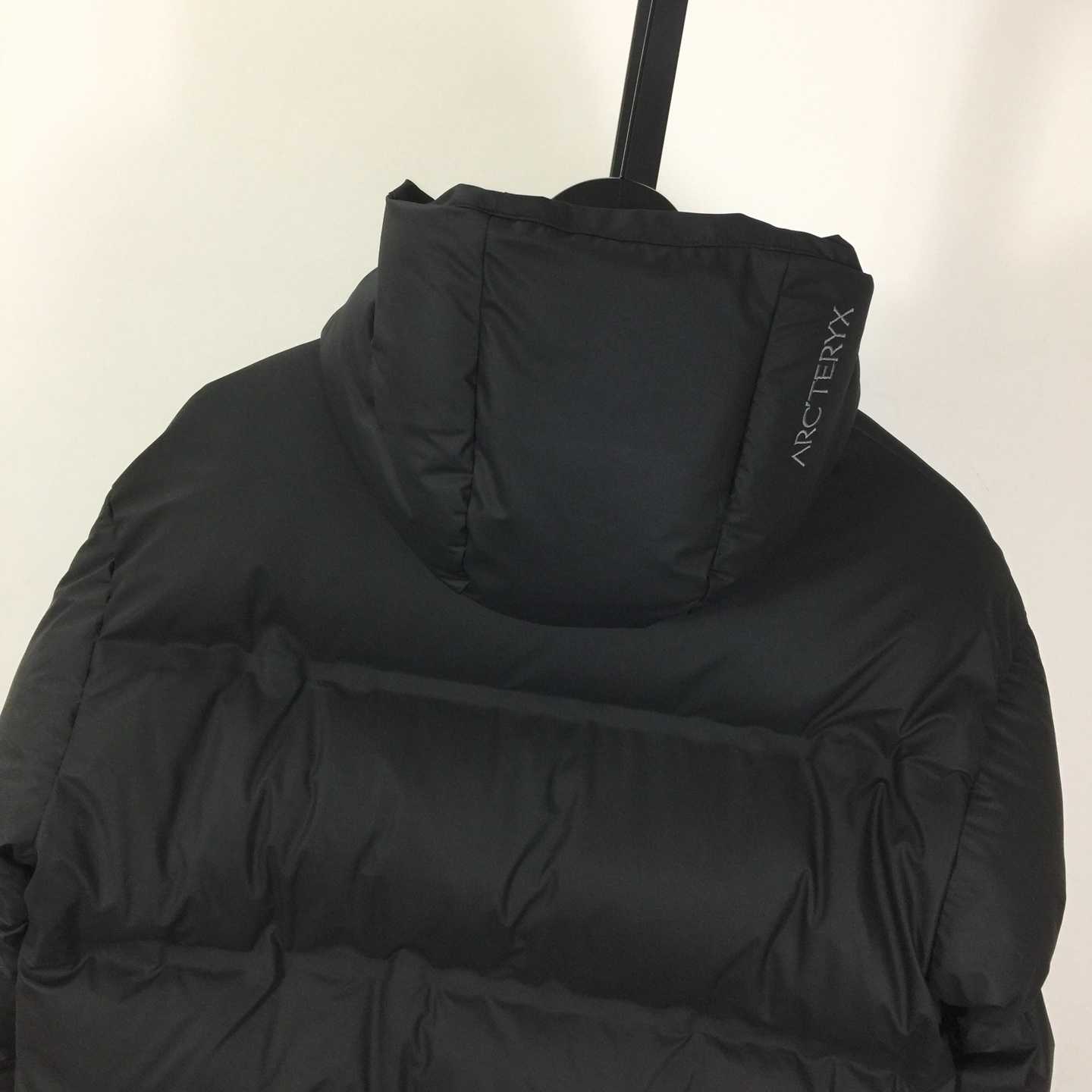Arc'teryx Hooded Down Jacket - DesignerGu