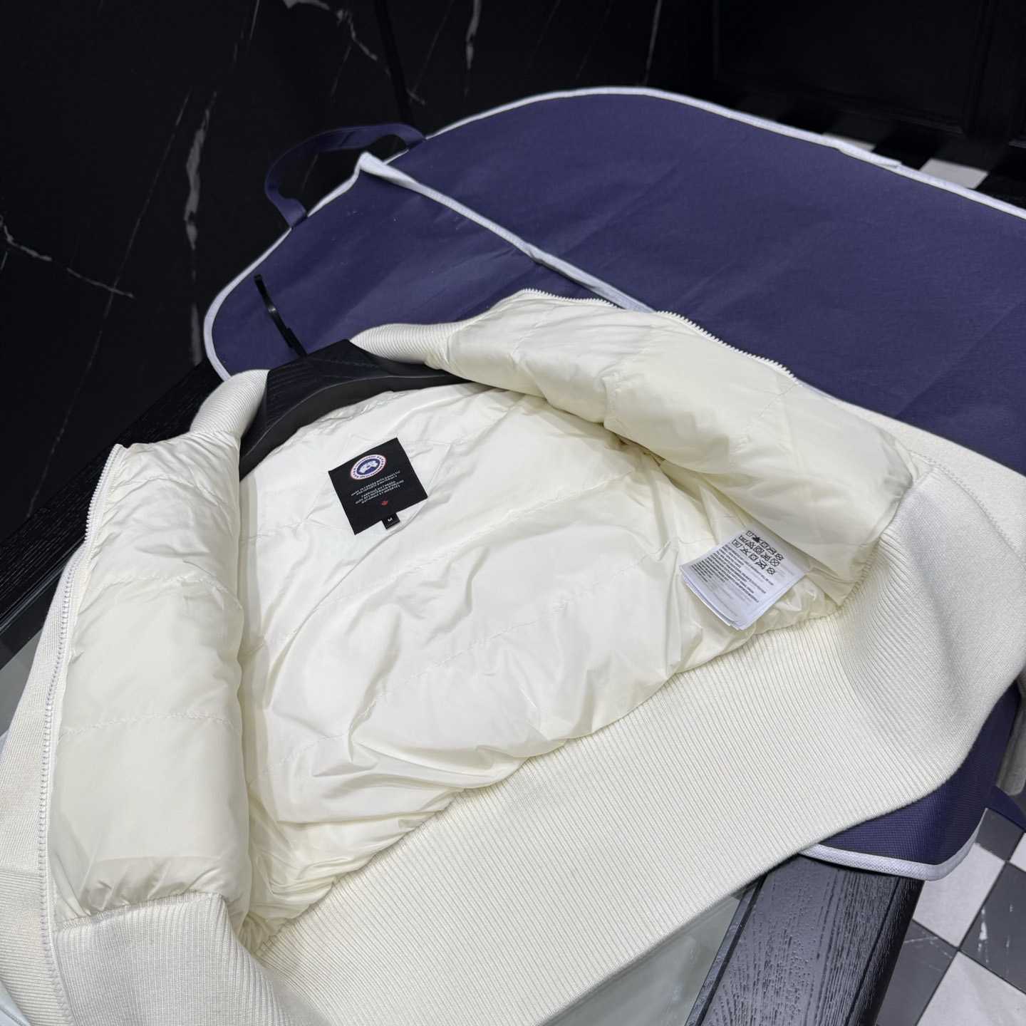 Canada Goose HyBridge® Wide Quilt Knit Jacket - DesignerGu