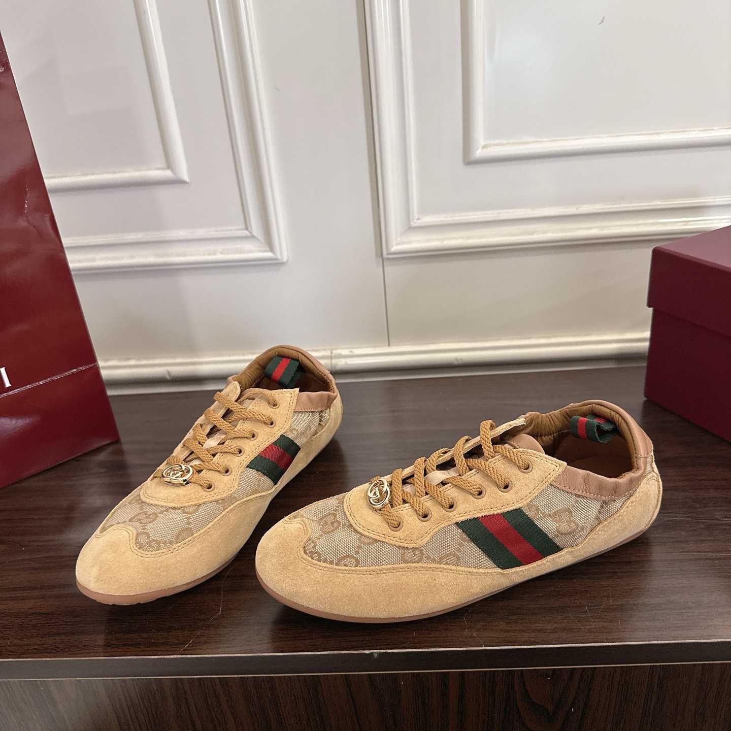 Gucci Women's Gucci Shift Sneaker - DesignerGu