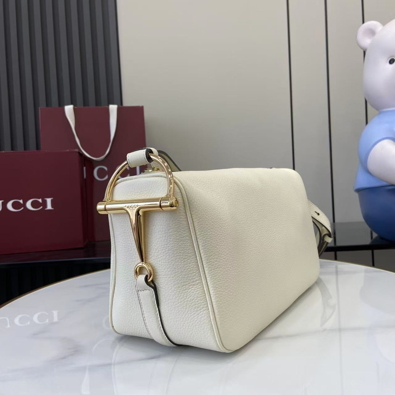 Gucci Half Horsebit Medium Shoulder Bag - DesignerGu