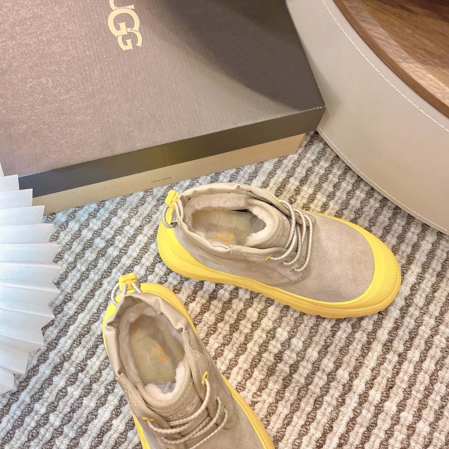 UGG Neumel Weather Hybrid Chukka - DesignerGu