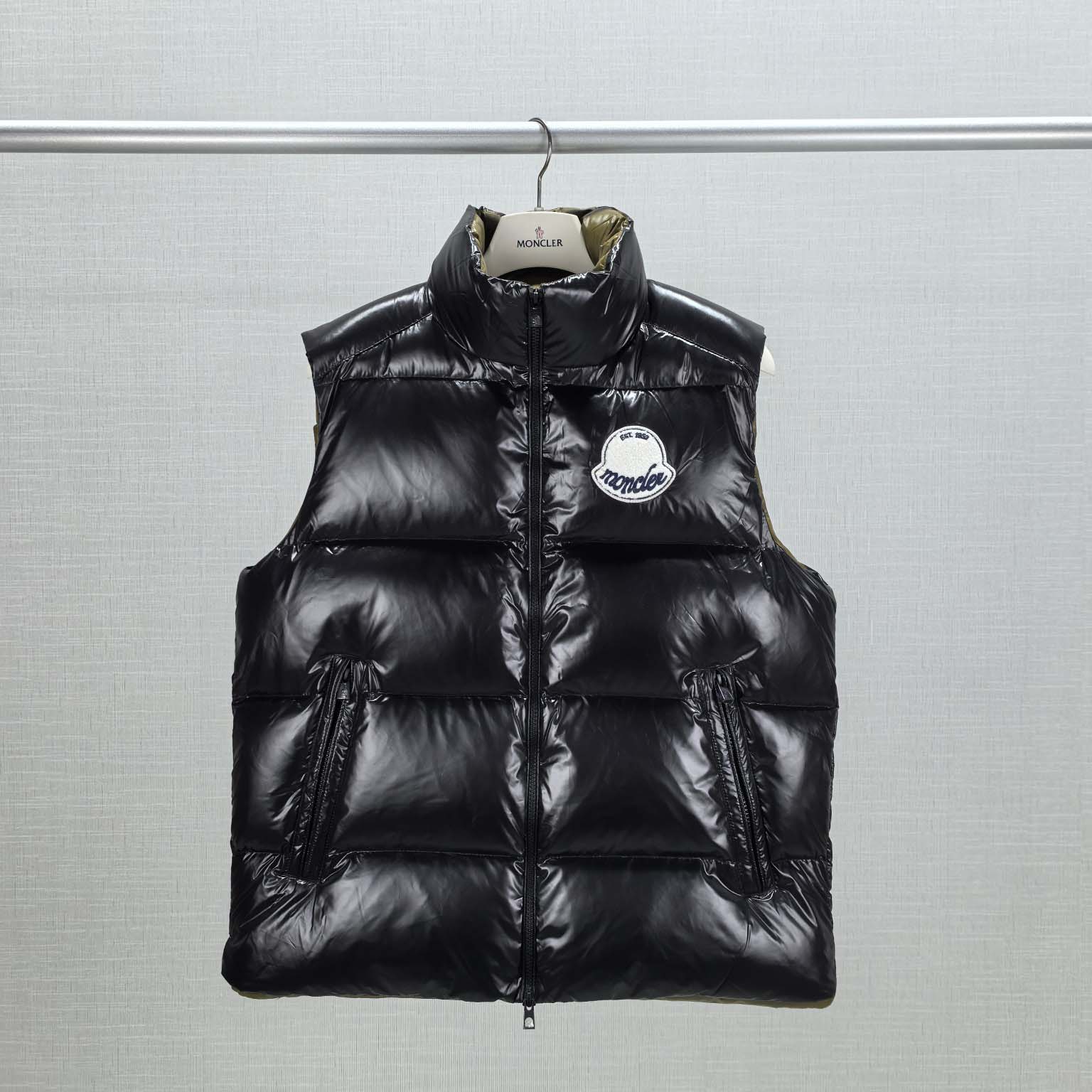 Moncler Lipsi Down Vest - DesignerGu