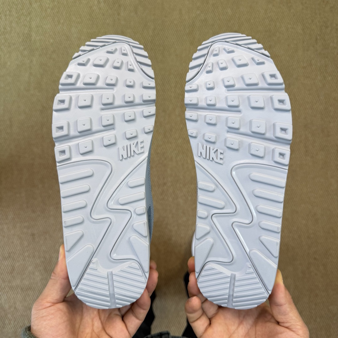 Nike Air Max 90 Sneakers     CN8490-001 - DesignerGu