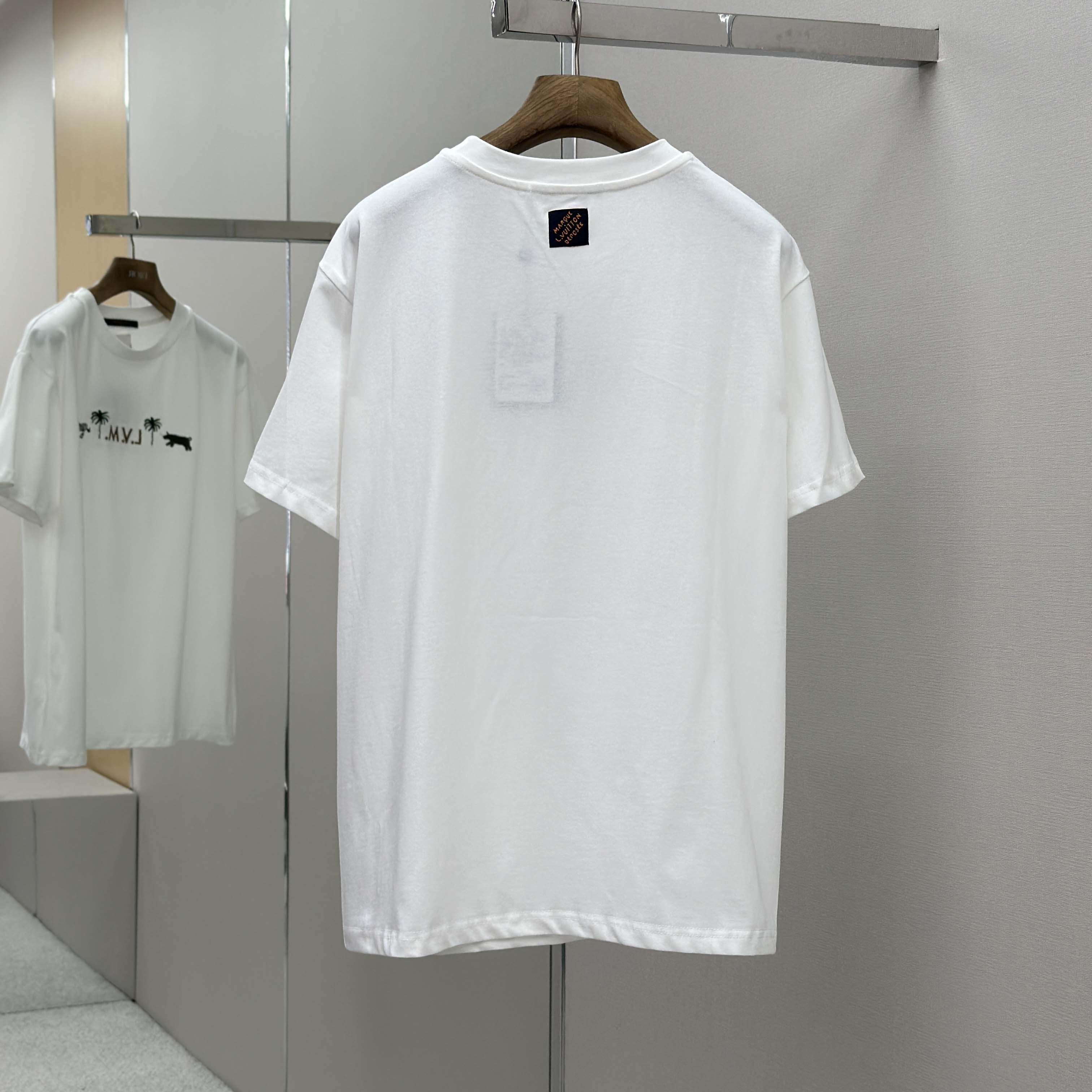 Louis Vuitton LV x The Darjeeling Limited Embroidered Short-Sleeved crewneck   1AJVQK - DesignerGu