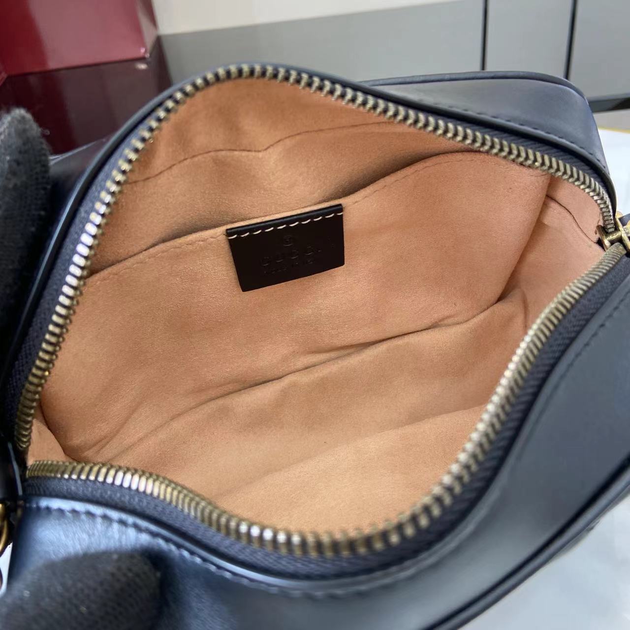 Gucci GG Marmont mini camera bag - DesignerGu