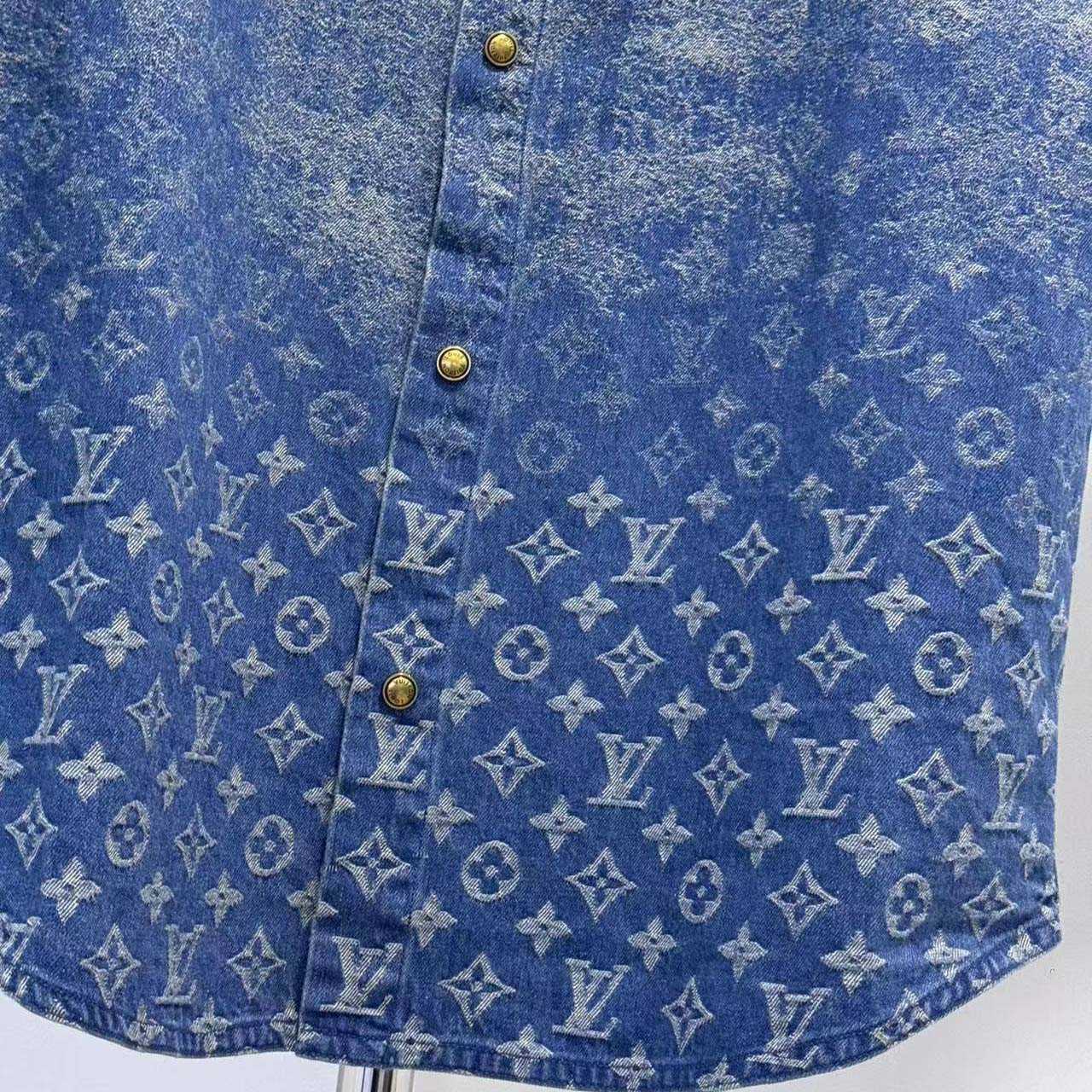 Louis Vuitton Denim Short-Sleeved Shirt - DesignerGu