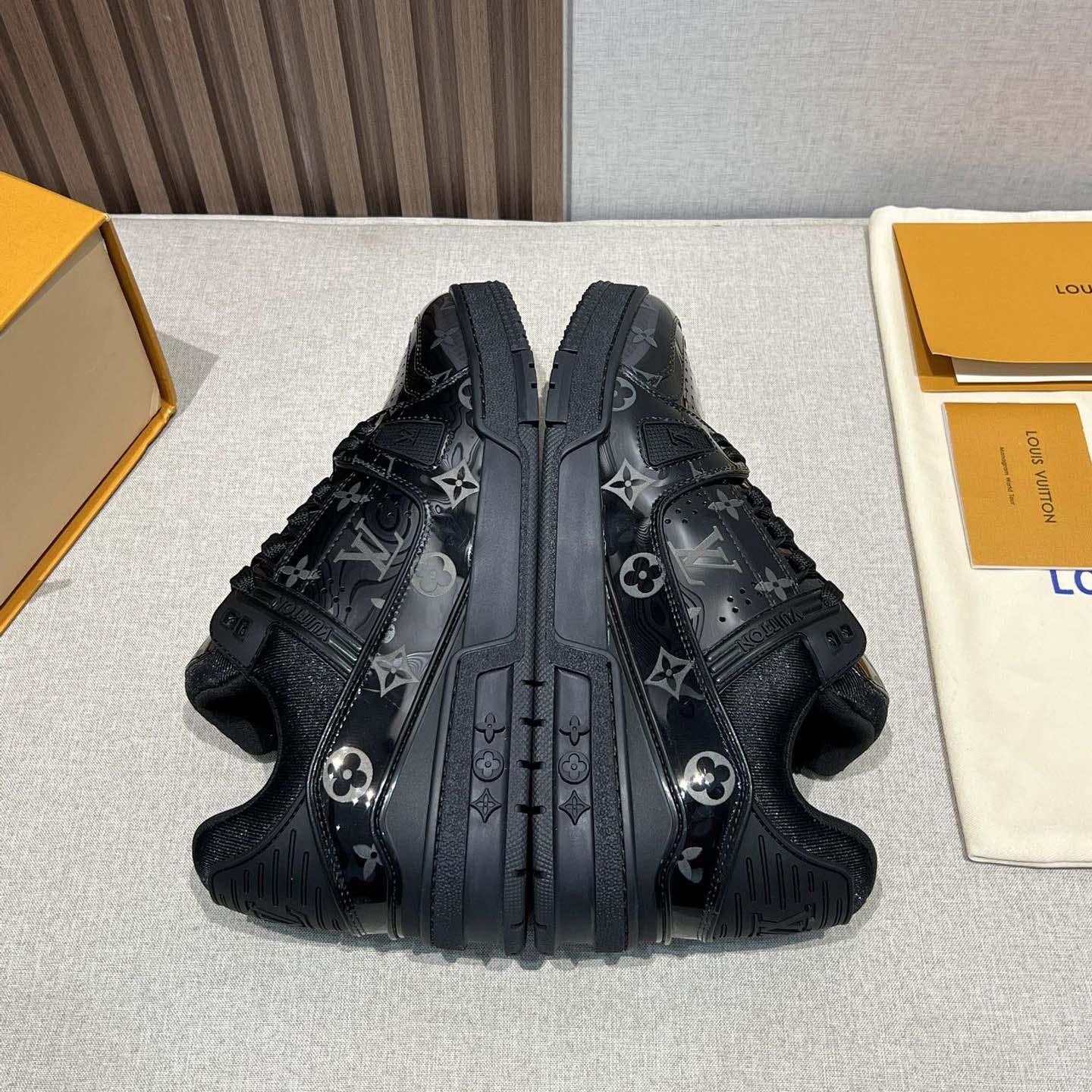Louis Vuitton LV Trainer Sneaker - DesignerGu