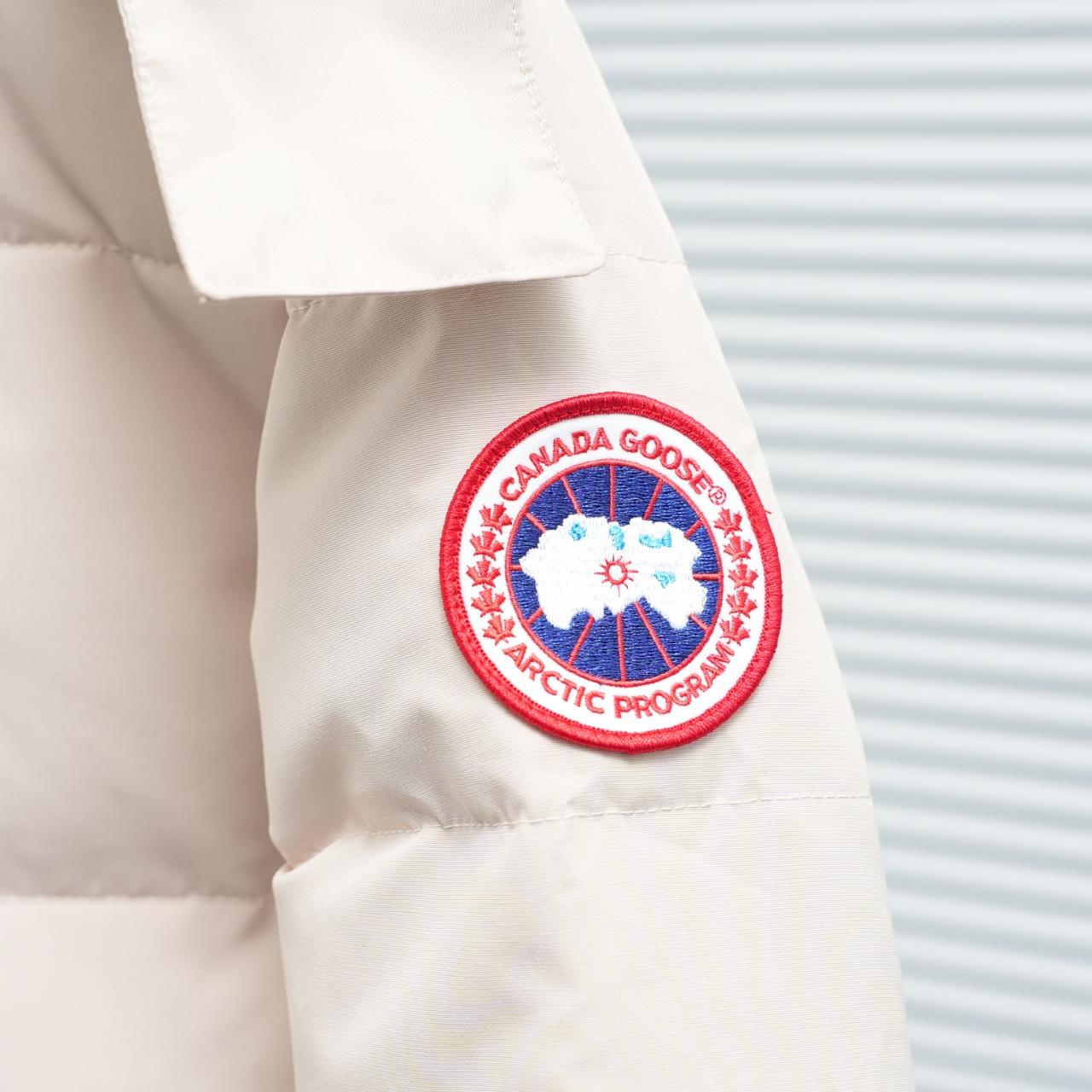 Canada Goose Chelsea Parka - DesignerGu