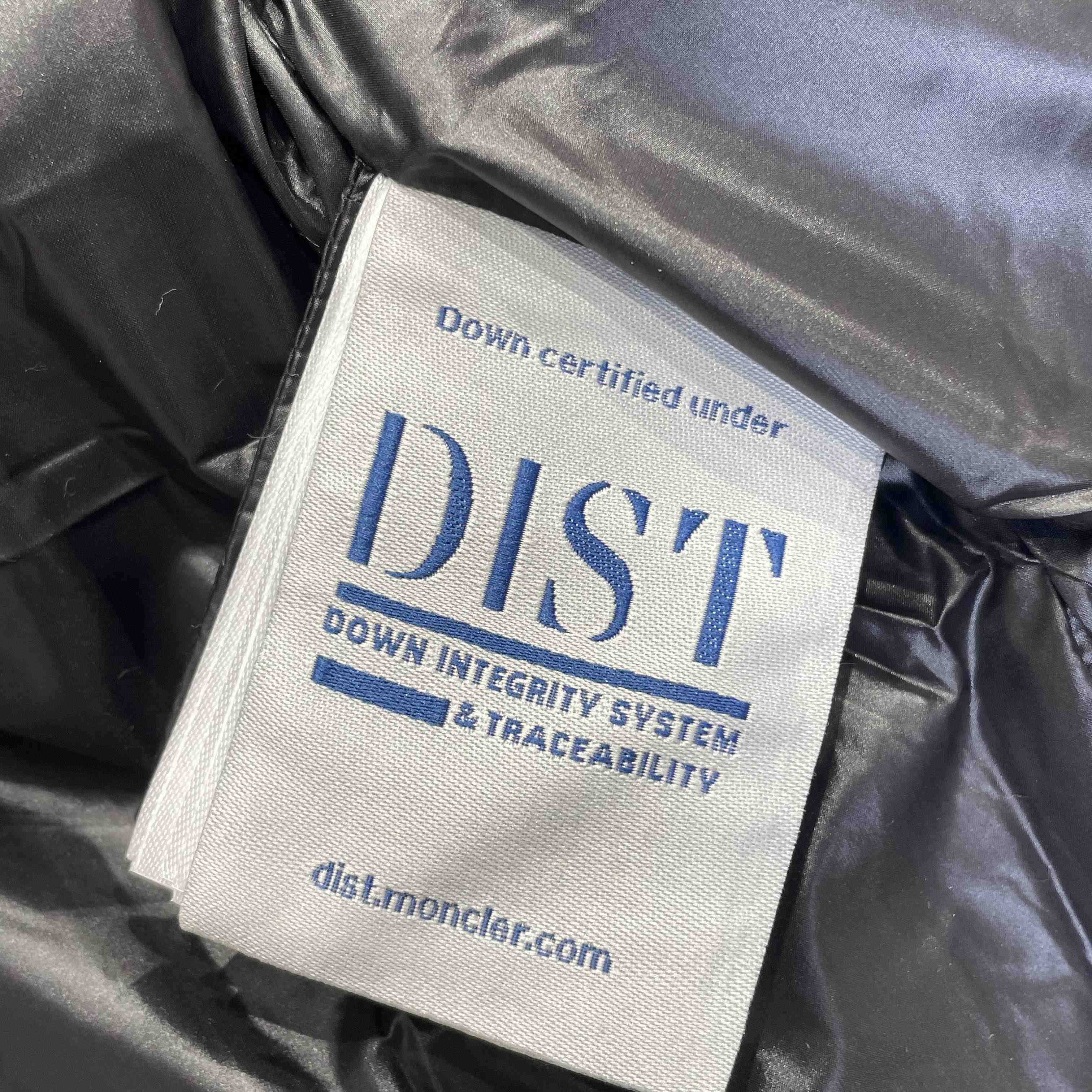Moncler Vardar Short Down Jacket - DesignerGu