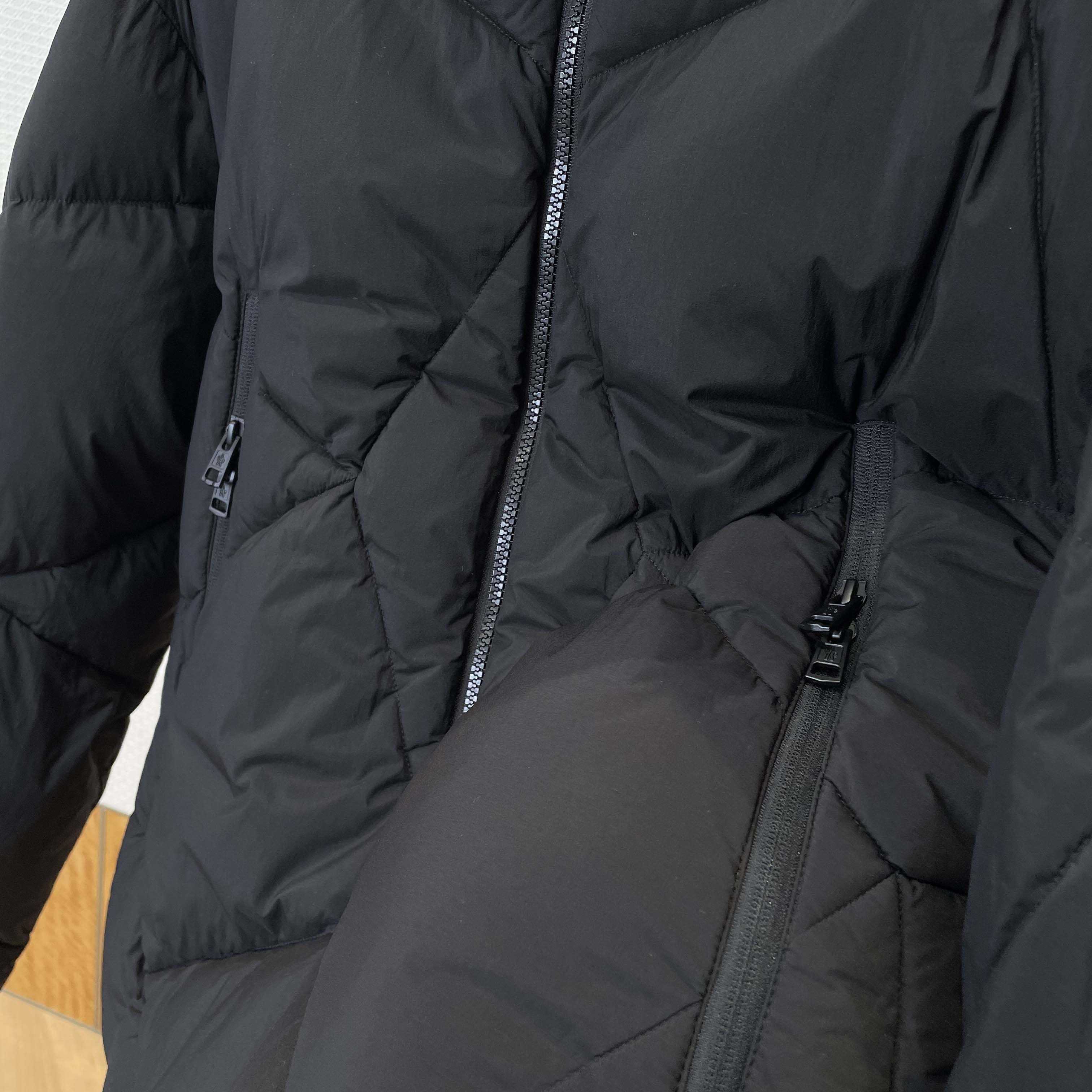 Moncler Vardar Short Down Jacket - DesignerGu