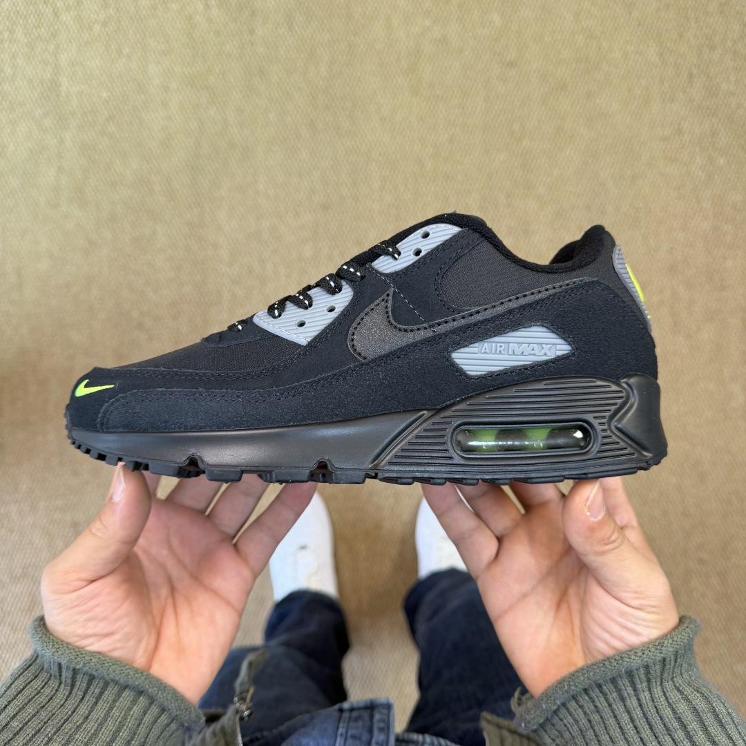 Nike Air Max 90 Sneakers     FZ7186-100 - DesignerGu