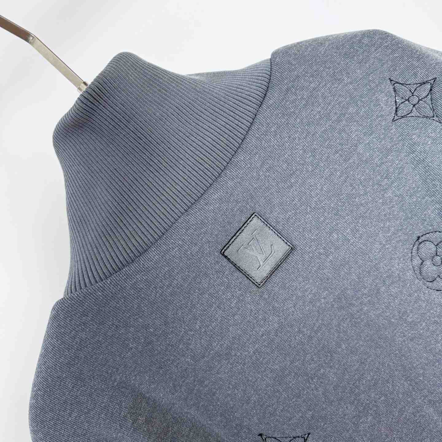 Louis Vuitton Elegant Monogram Knitted Down Blouson - DesignerGu