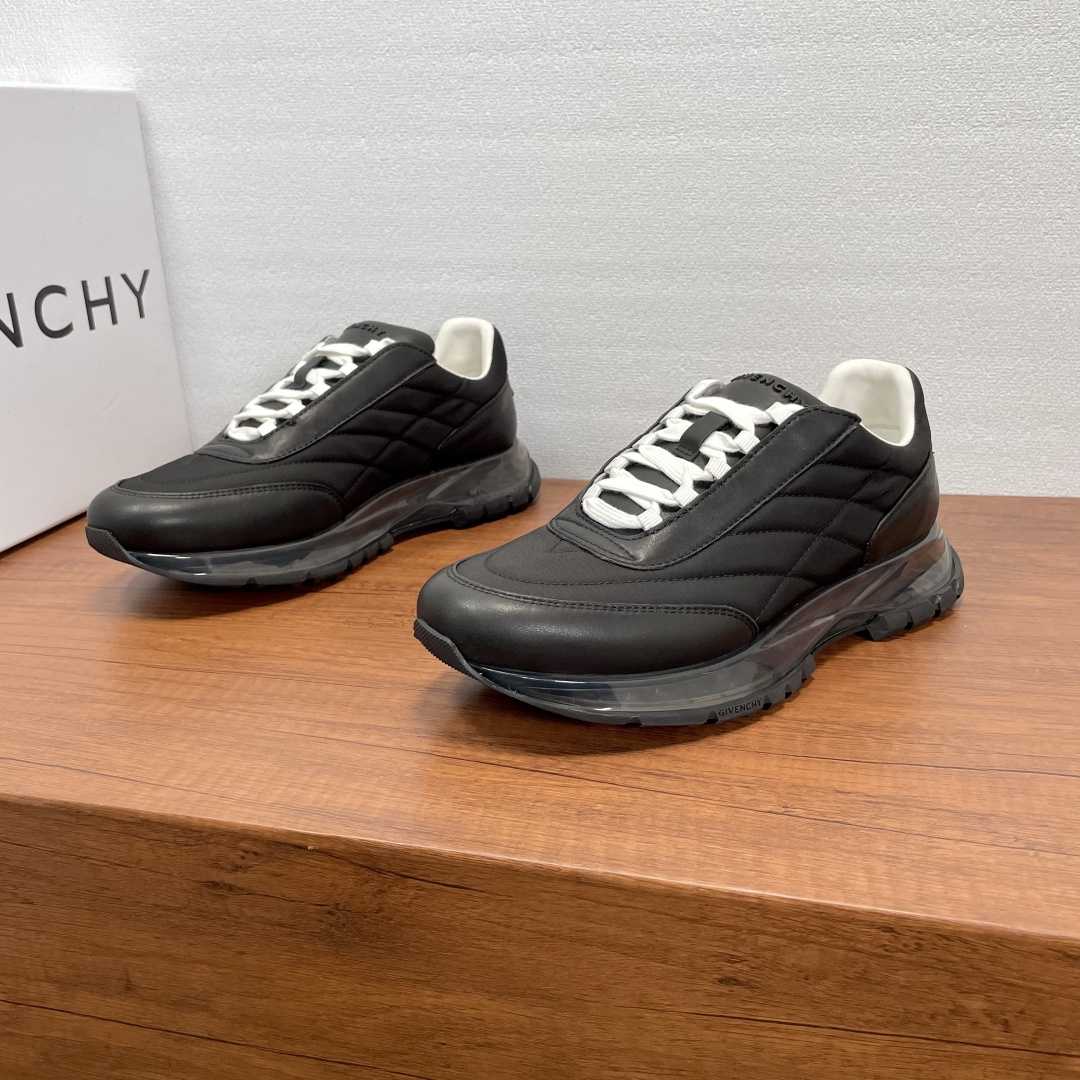 Givenchy Trainers Sneakers In Padded Nylon And Leather - DesignerGu