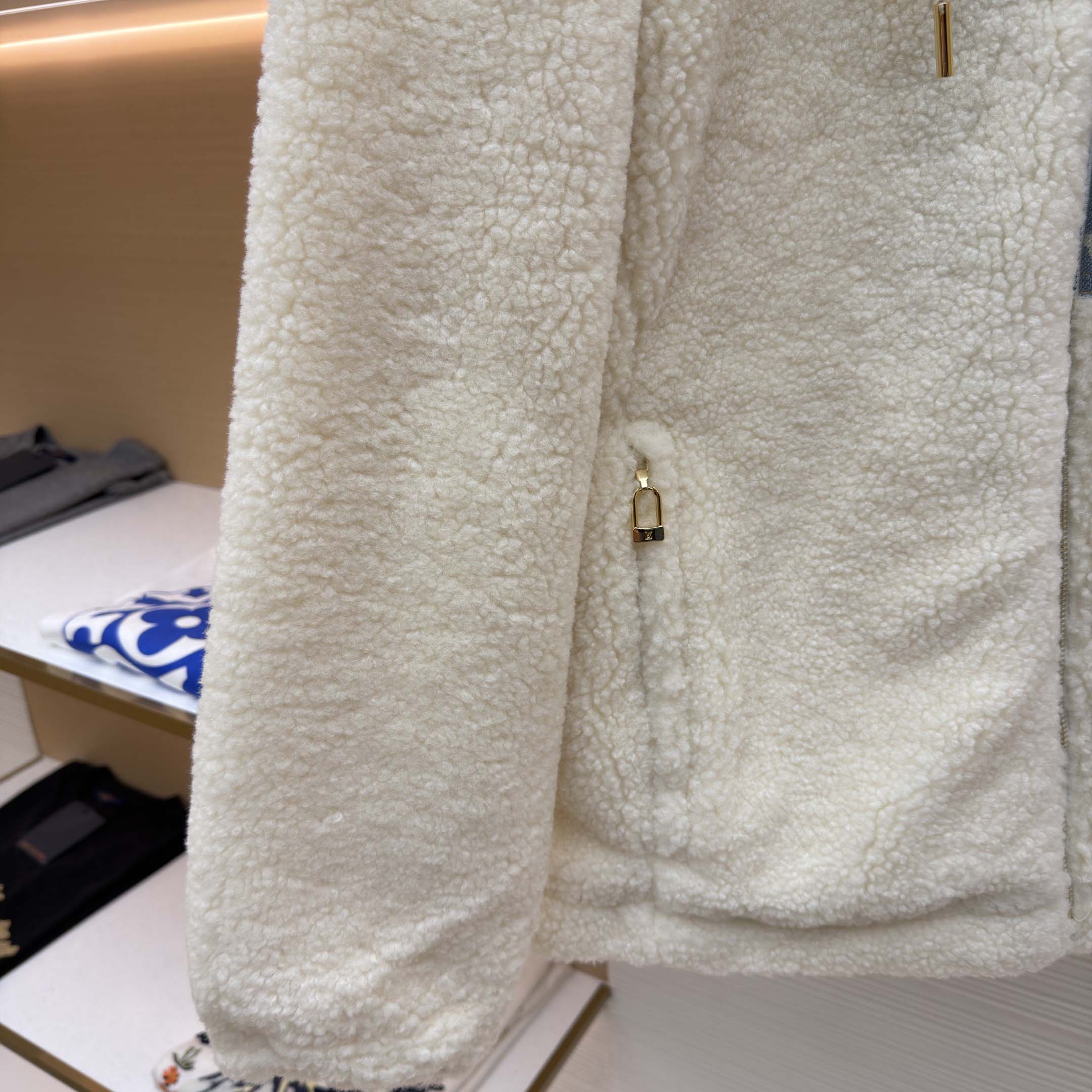 Louis Vuitton Monogram Accent Fleece Jacket - DesignerGu